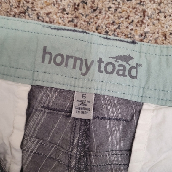 Horny Toad Striped Womens Long Shorts Size 6 - Picture 2 of 4
